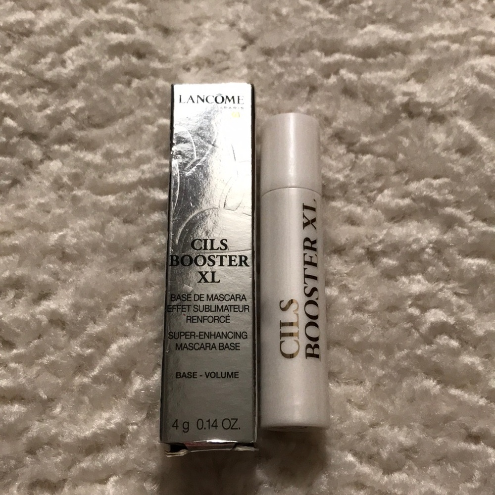 NWB CILS BOOSTER XL Super -Enhancing Mascara Base